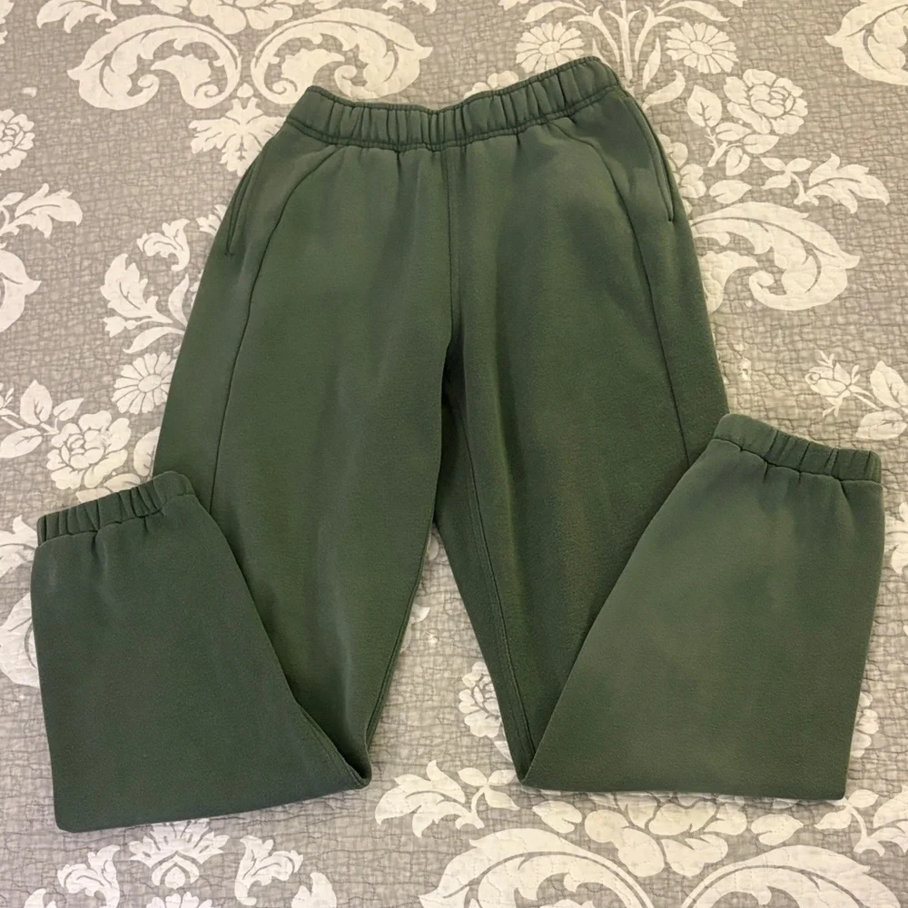 Lululemon Scuba Mid-Rise Oversized Jogger ~ Grey Eucalyptus ~ Size XXS